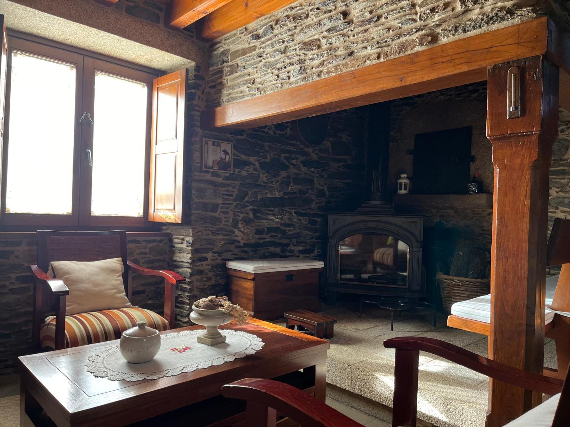 Casa Rural Dona Maria Ordes エクステリア 写真