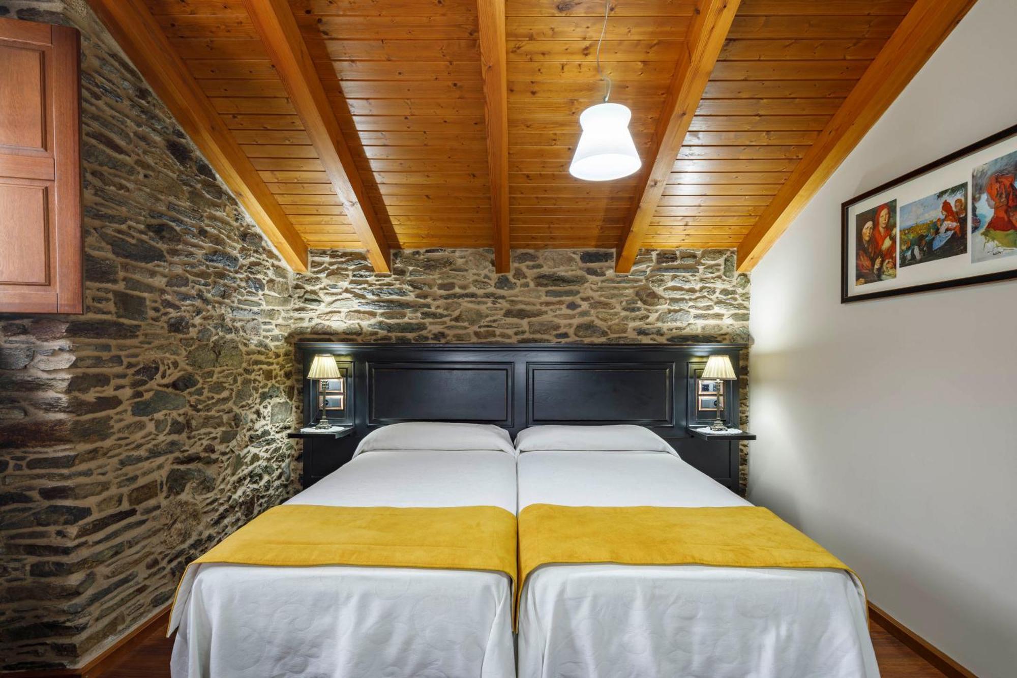 Casa Rural Dona Maria Ordes エクステリア 写真